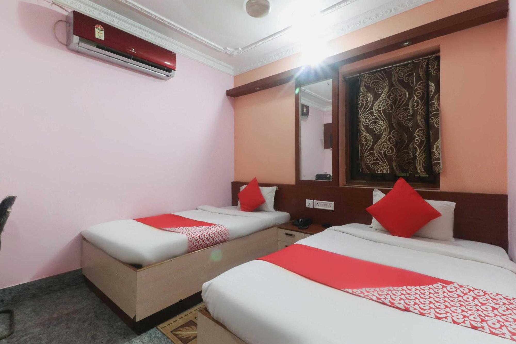 Hotel O Nirmala Residency Bhubaneswar Esterno foto
