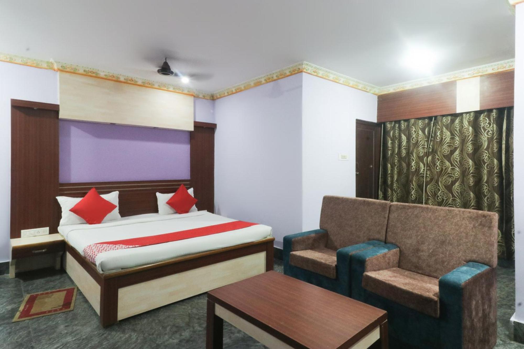 Hotel O Nirmala Residency Bhubaneswar Esterno foto